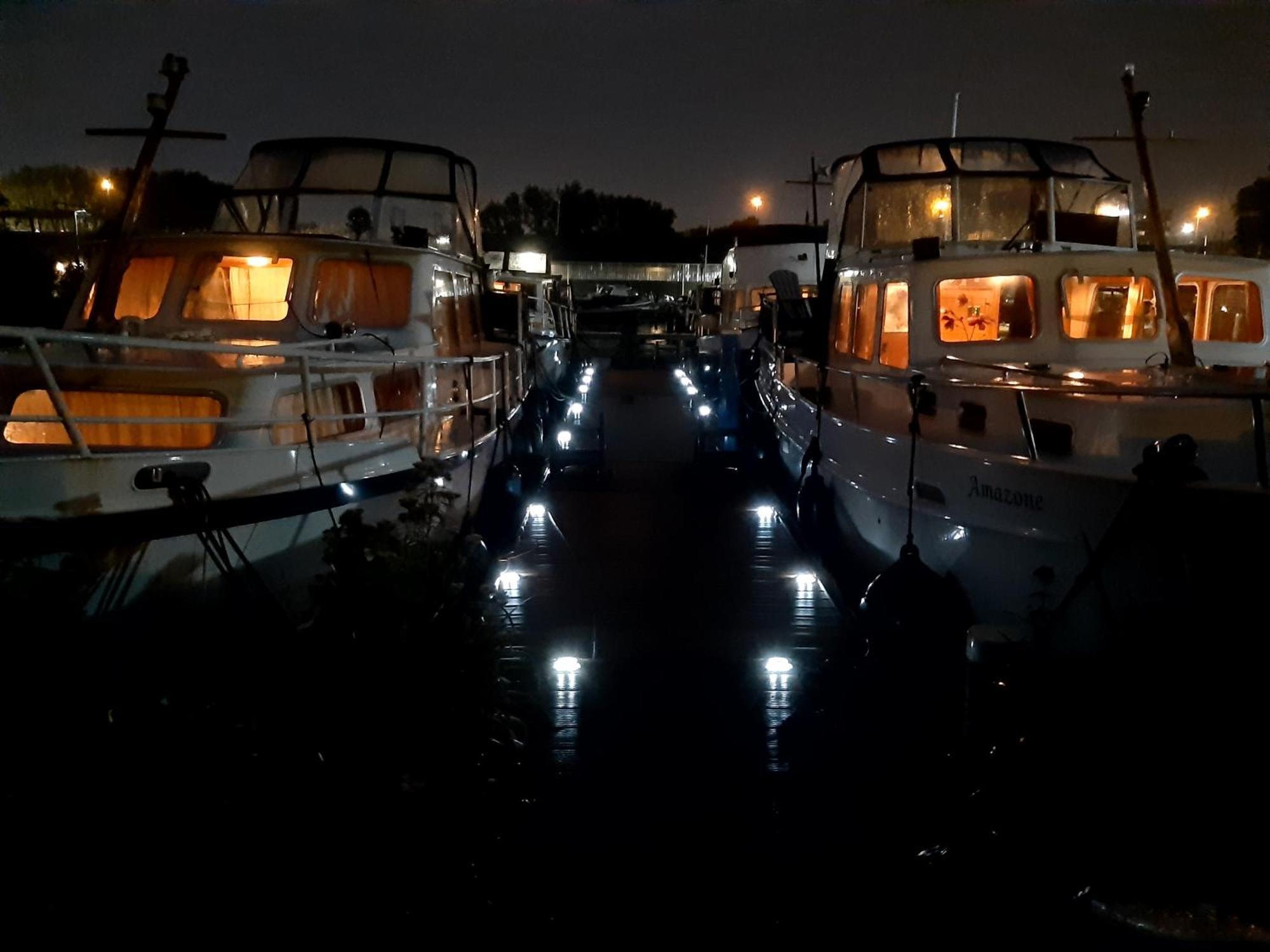 Motor Yacht Almaz Amesterdão Exterior foto